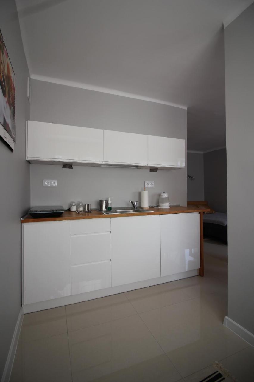 Апартаменты Apartament Pod Jasna Gora Ченстохова Экстерьер фото